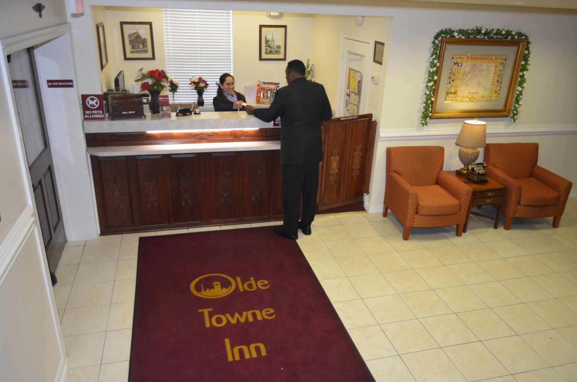Olde Towne Inn Manassas Exterior foto